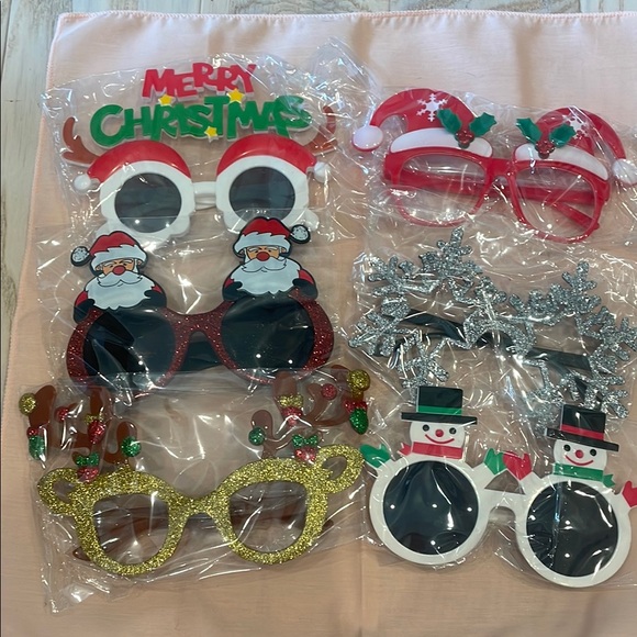 Festive Christmas Glasses Set of 6 perfect Photo Booth accessories /props new - Picture 1 of 5